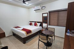 HOTEL ROI INN SAYANA