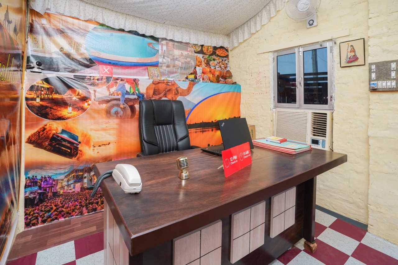 Hotel O RS Woods - Tap to explore photos