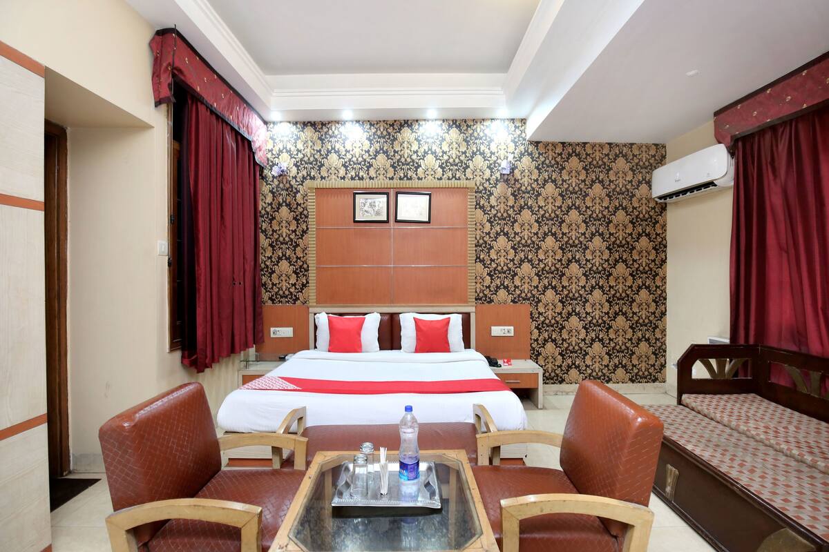 Hotel Aaditya Continental - Tap to explore photos