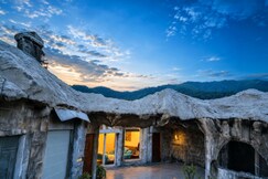 Bellmont Caves Resort and Spa, Corbett
