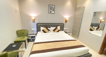 Remsons Crown Sangrur Room Type - Deluxe Room