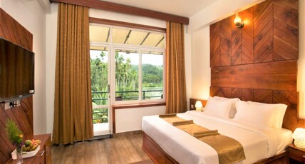 Karlad Lake Resort Room Type - Premium Lake View Room