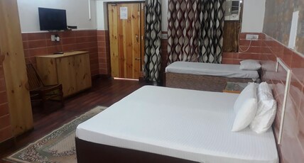 HOTEL SAINA INN Room Type - Standard Double Room