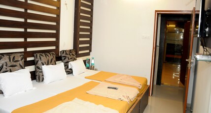 Hotel Malhar Palace Room Type - Deluxe Triple AC
