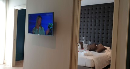Best Western Plus Hotel Perla Del Porto Room Type - 1 Queen Bed, Non-Smoking, Royal Suite, Mini Bar, Jacuzzi, Balcony, Free Sky-Tv Best Western Plus Hotel Perla Del Porto Room Type - 1 Queen Bed, Non-Smoking, Royal Suite, Mini Bar, Jacuzzi, Balcony, Free Sky-Tv