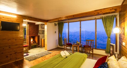 Zostel Homes Cheog Room Type - Premium Room with Fireplace
