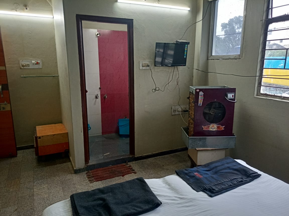 KK Lodge - Tap to explore photos