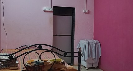 Sadguru Home stay Room Type - Bedroom 2