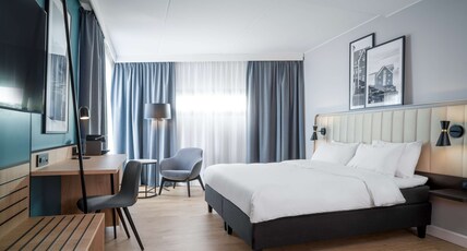 Radisson Hotel & Conference Centre Oslo Airport Room Type - Our spacious Junior Suites include a separate living area, making them ideal for guests needing more Radisson Hotel & Conference Centre Oslo Airport Room Type - Our spacious Junior Suites include a separate living area, making them ideal for guests needing more