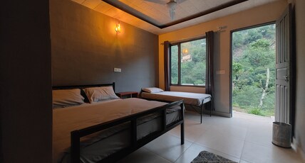Kedar River Resort Room Type - Double sharing delux camp