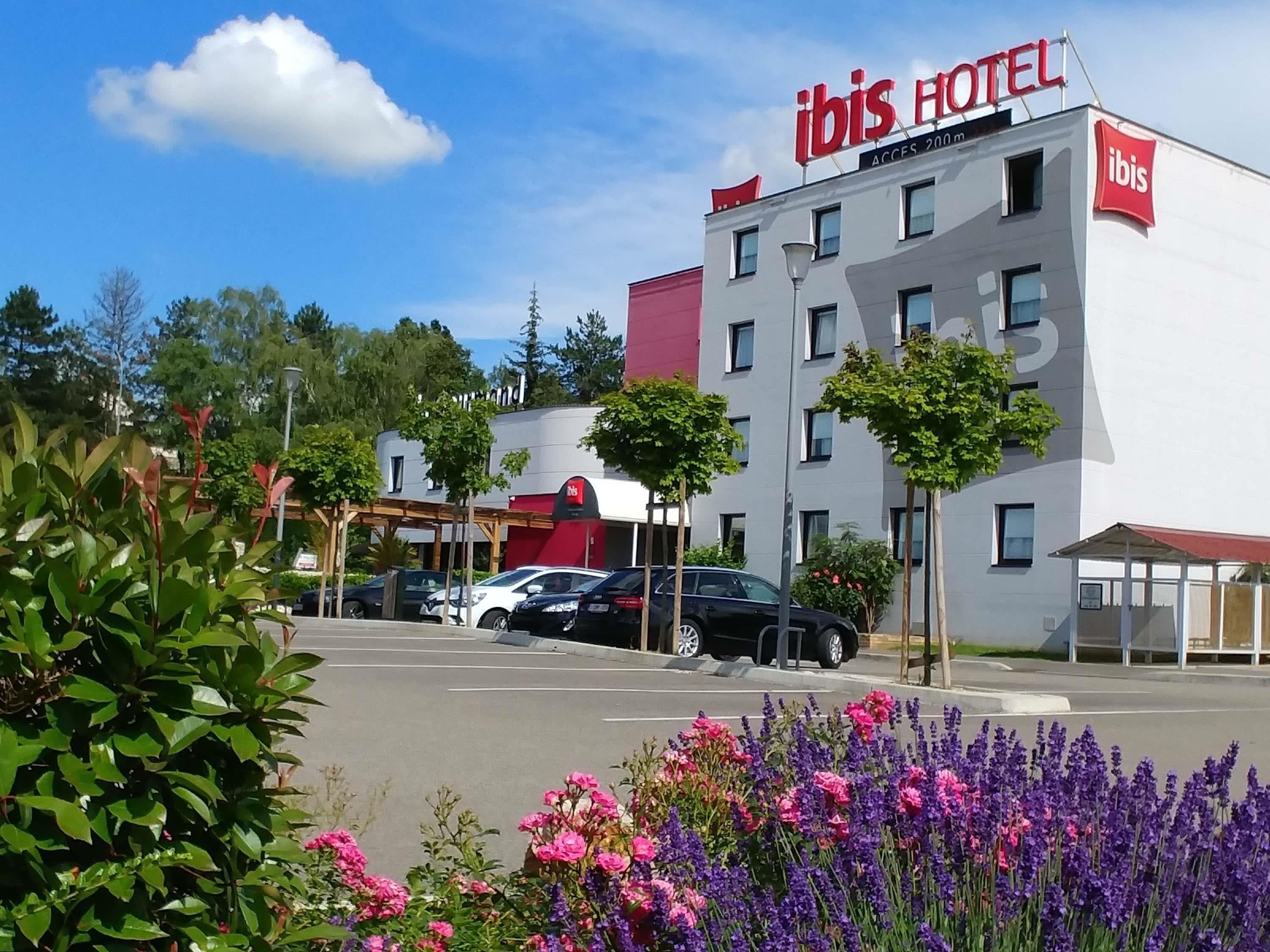 Ibis Chalon Sur Saone Europe - Tap to explore photos