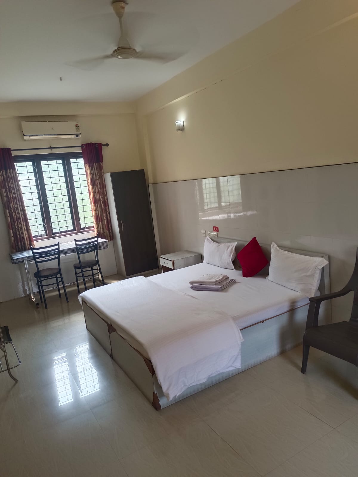 Malabar Tourist Home in Koduvally, Calicut - Tap to explore photos