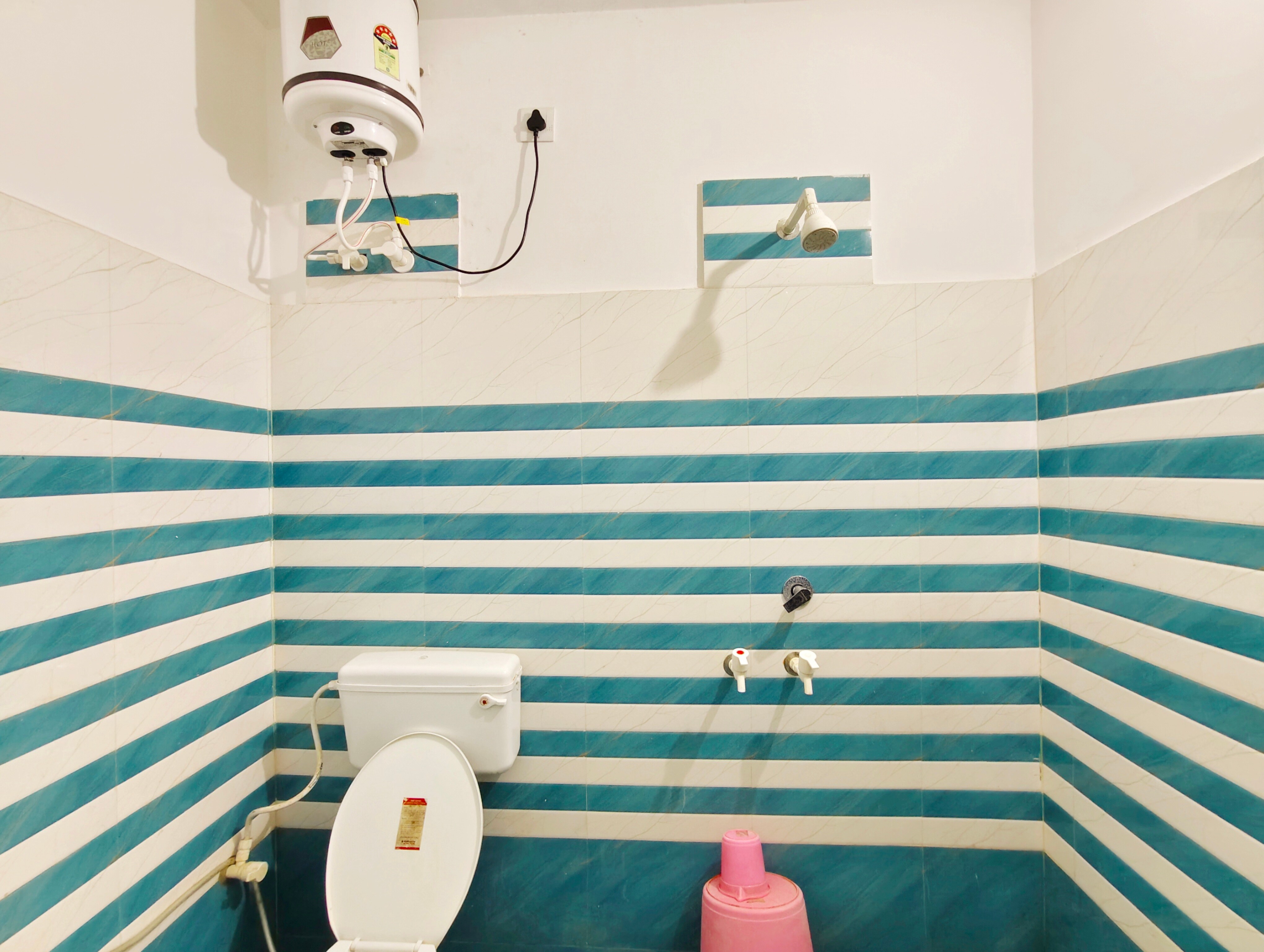 Janki Je Bhawan Homestay | Step away from Ram Mandir - Tap to explore photos
