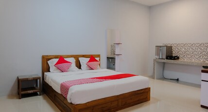 Hotel O Kate'el Inn Room Type - Indonesia Deluxe Double