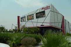  HOTEL SILVERBIRD