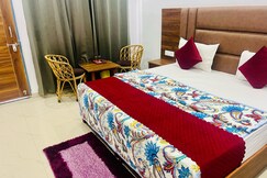 HOTEL YOG VRIKSH