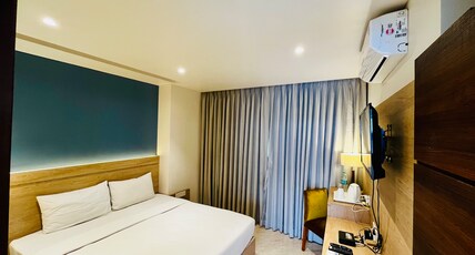 Hotel Daani Continental Room Type - Standard AC Room