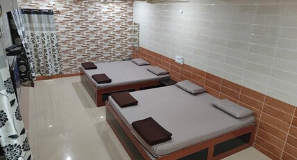 MANJU THRIDHAMA LODGE Room Type - ROOM NO 301