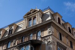 HOTEL BRISTOL PALACE 