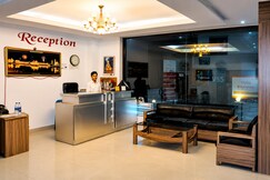 Rooms of Hotel Sukhman International