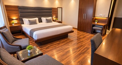 Kingz Hotel Room Type - Superior Room