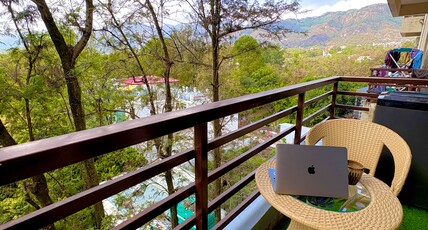 Pine Peak 2BHK Panaromic Valley View Room Type - Pine Peak 2BHK Panaromic Valley View