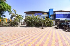 FabHotel Blue Inn I