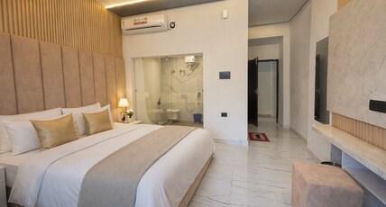 TRISHUL INN Room Type - Premium AC Room With Private Balcony