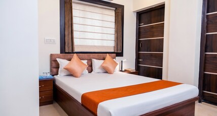 MAA DURGA STAY Nr Biswa Bangla Room Type - Luxury Room with King Size Bed