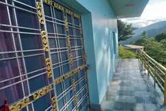 Vijeta Luv Kush Holiday Home by StayApart