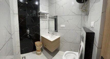 Mandonas hotel and Resturant Room Type - Premium Triple Room