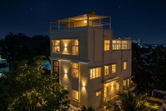 Alaya Stays SLV Ventures Penthouse | 4 BHK Apt With Glass House