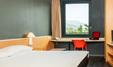 ibis Firenze Prato Est Room Type - Room with 2 single beds