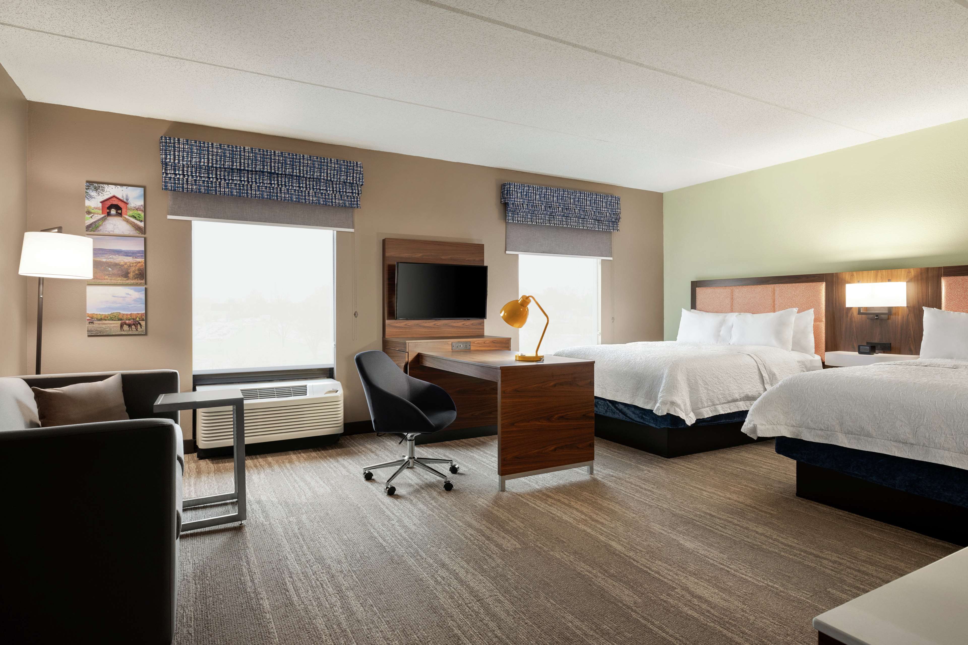 Hampton Inn & Suites Frederick-Fort Detrick - Tap to explore photos
