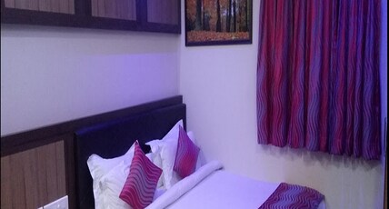 Hotel Embassy International Room Type - Executive Deluxe Room