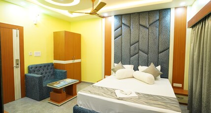 GOA RESORT Room Type - PREMIUM ROOM SEA VIEW