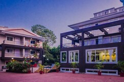 Auraya Homes Luxury 2BHK 5 Min to Vagator