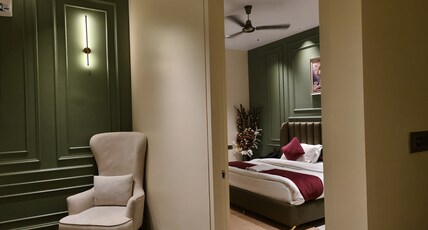 HOTEL TAJ  Room Type - SUITE ROOM