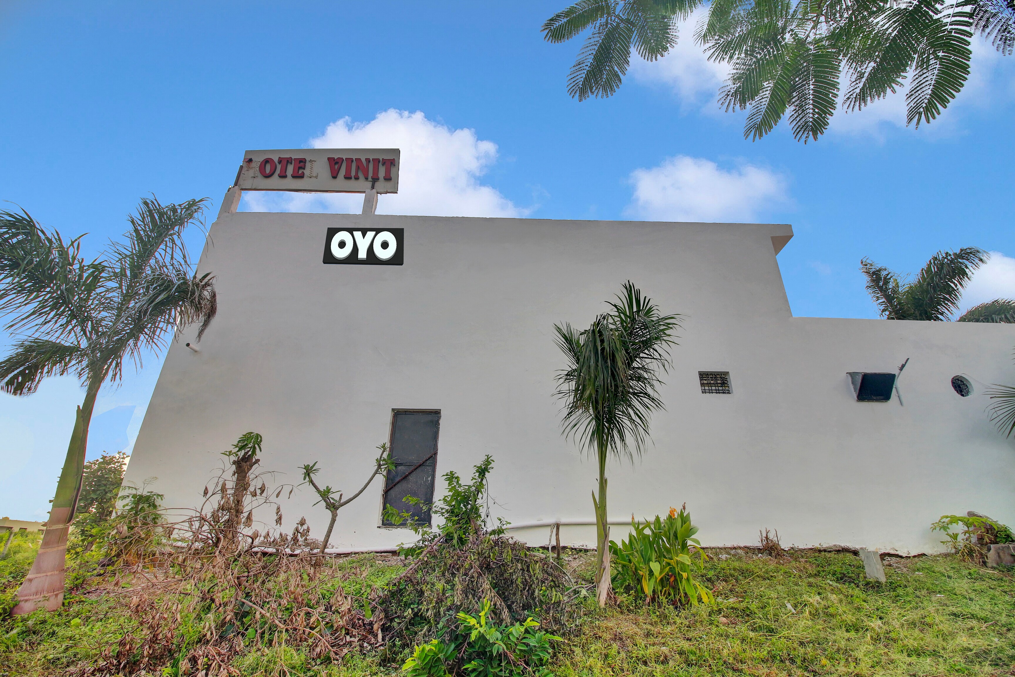 Hotel O Vinit Lodging - Tap to explore photos