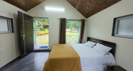 Sahyadri Lake Resort Pawna Room Type - Luxury Cozy Cottage 3