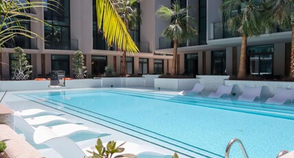 ELIVAAS Curated Serene Studio with Private Terrace in JVC Room Type - Serene Studio with Private Terrace in JVC