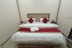 Hotel O Home HOTEL SIYA BIHARI Homestay