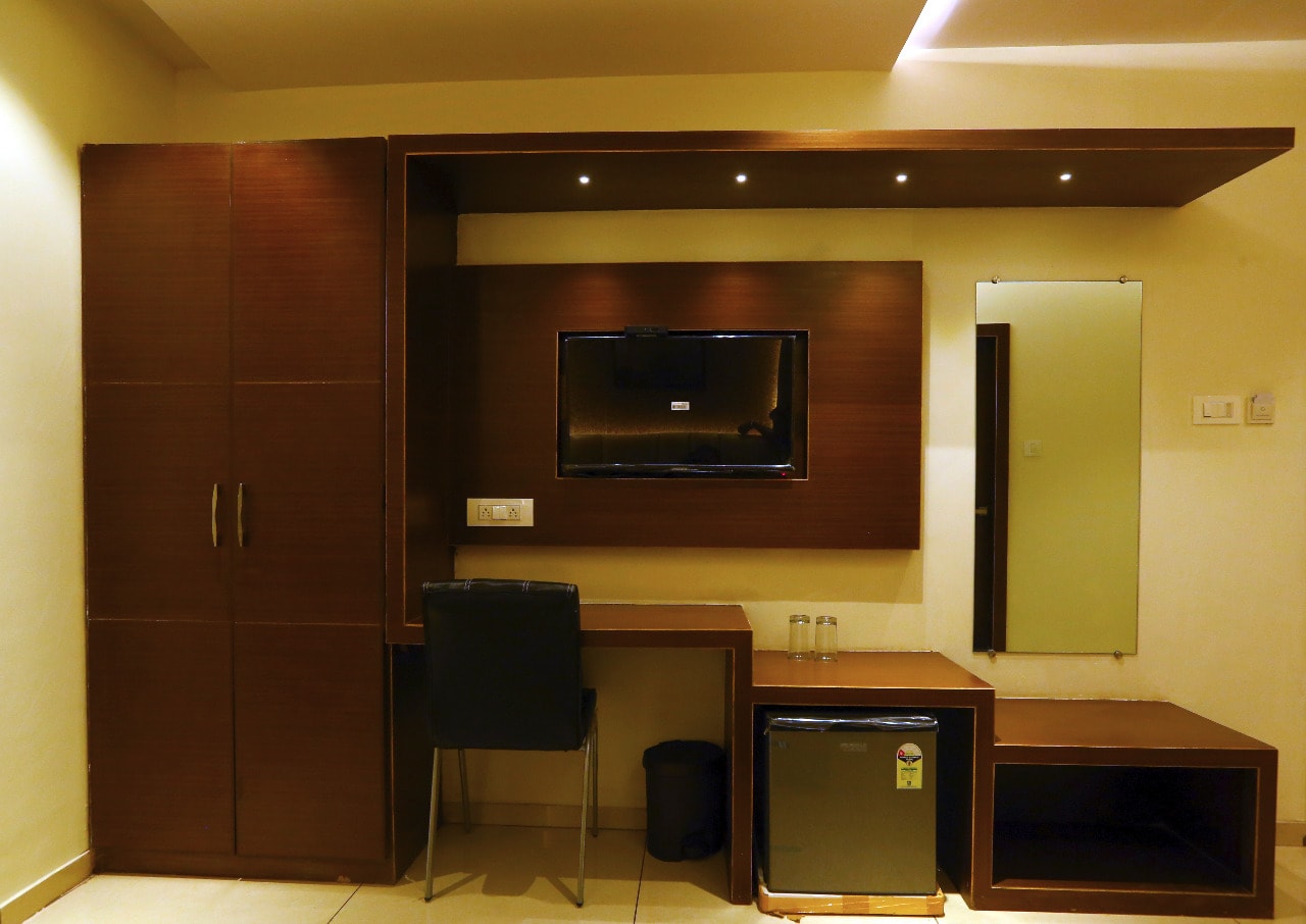 Hindustan Residency - Tap to explore photos