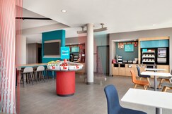 avid hotels FORT WORTH 