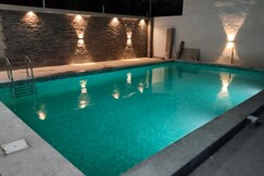 Villa du Eden with Swimming Pool