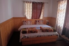 Deser Homestay kaza