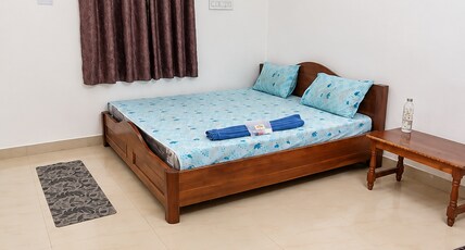 Ghar The Shelter Room Type - Deluxe AC Double Room