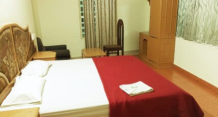 NORTH REGENCY Room Type - Standard Room