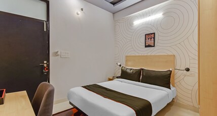 Super Collection O Govind Marg Room Type - Classic