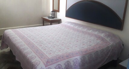Hotel Arun Room Type - Common Bath Economy Room Only for Males